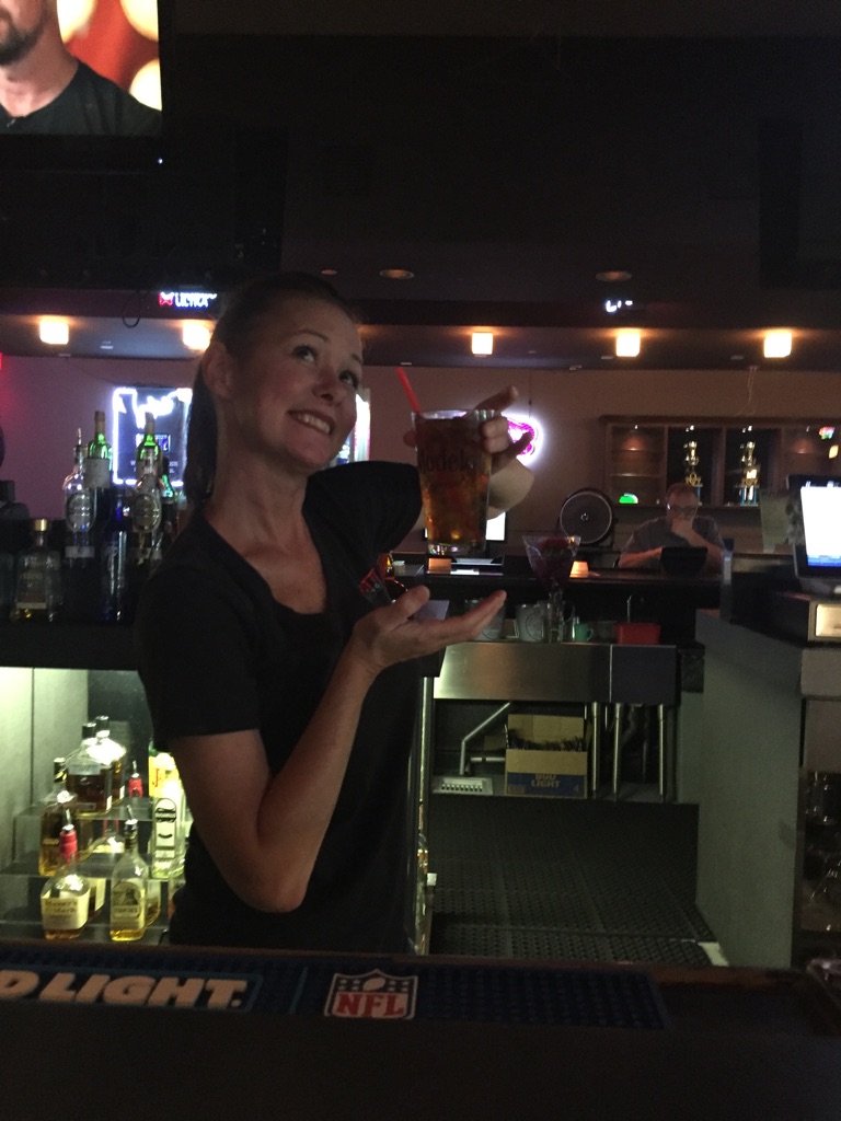 Putters Bar & Grill Warm Springs | restaurant | 7150 S Durango Dr #100, Las Vegas, NV 89113, USA | 7023094868 OR +1 702-309-4868