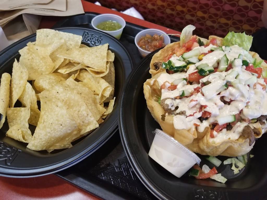 Moes Southwest Grill | restaurant | 170 Cobblestone Ct Dr, Victor, NY 14564, USA | 5854253933 OR +1 585-425-3933