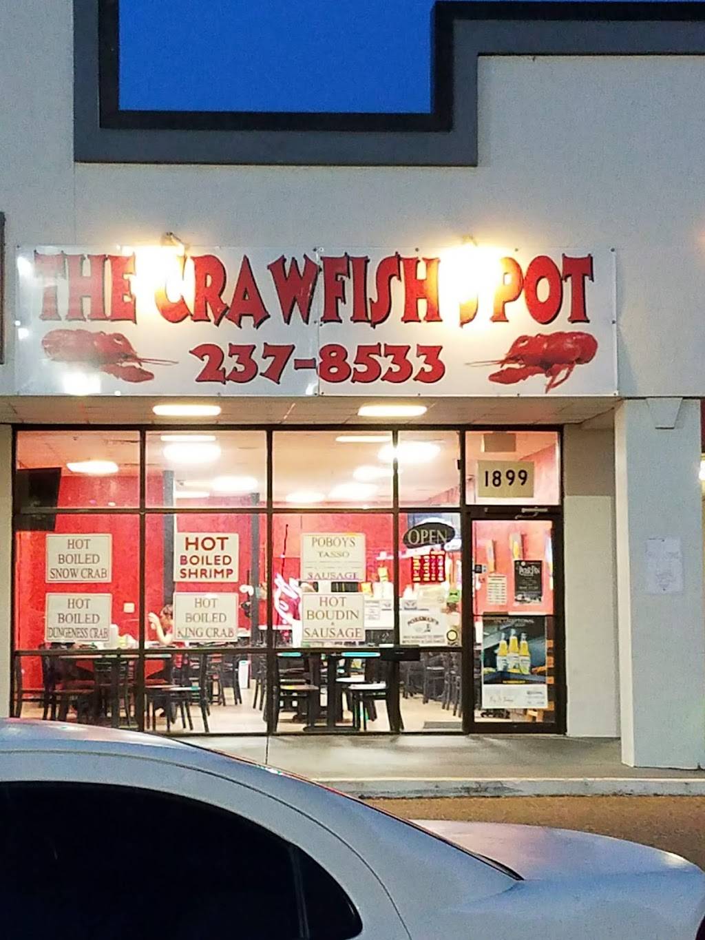 The Crawfish Spot | restaurant | 1899 W Pinhook Rd, Lafayette, LA 70508, USA | 3372378533 OR +1 337-237-8533