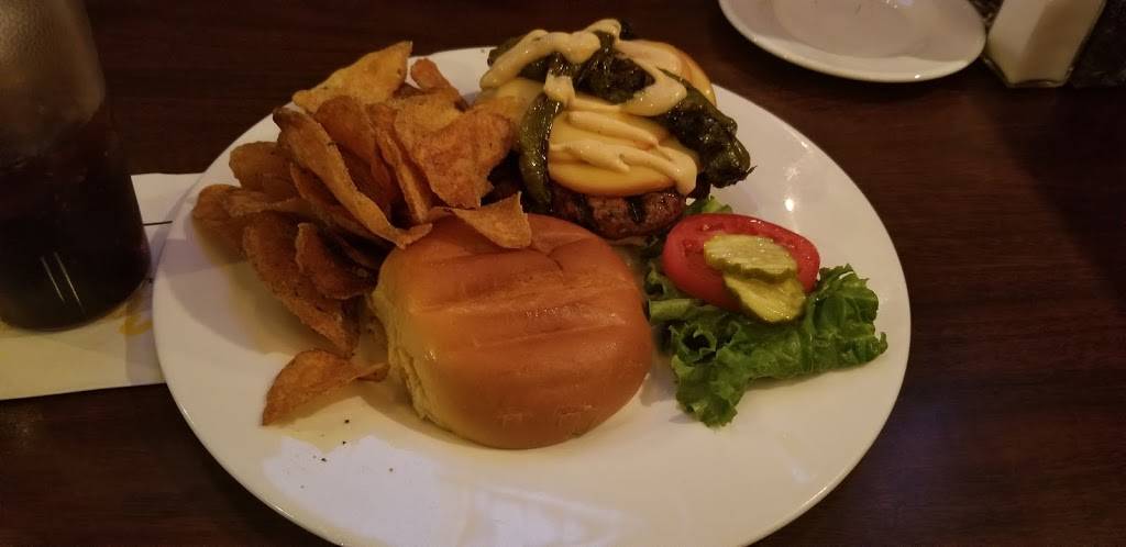 Caseys Public House | restaurant | 3529 West Chester Pike, Newtown Square, PA 19073, USA | 6103531212 OR +1 610-353-1212