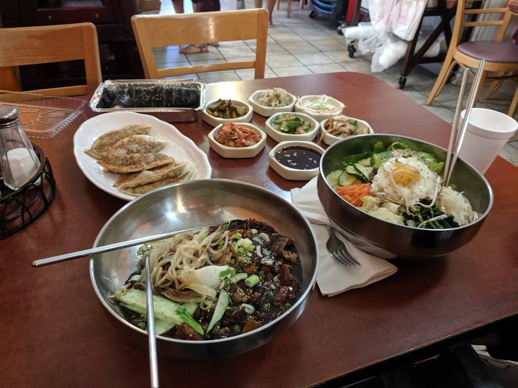 Korea Eatery, St. Paul | restaurant | 828 E 7th St, St Paul, MN 55106, USA | 6513302799 OR +1 651-330-2799