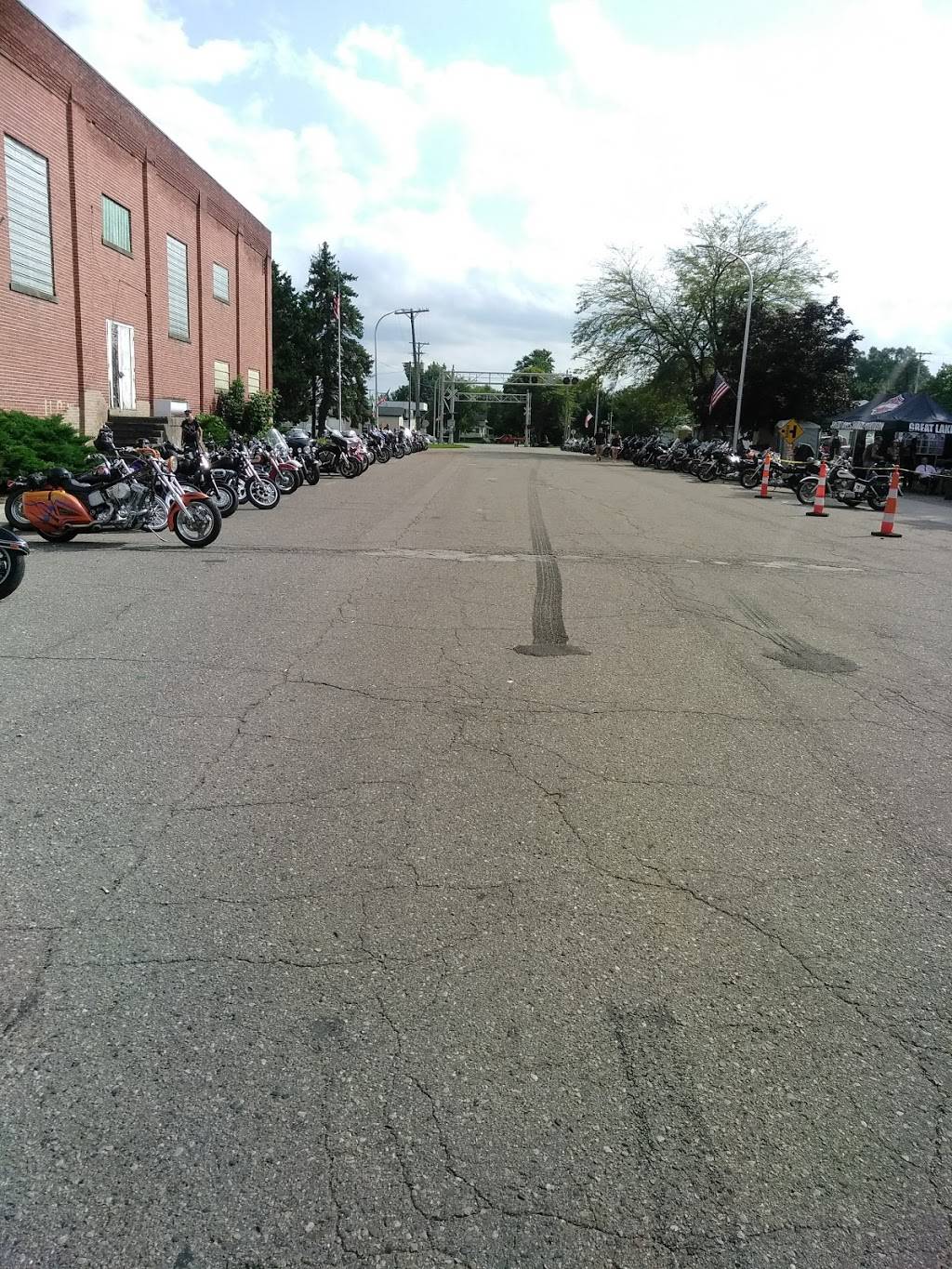 Iron Horse Bar & Grill | restaurant | Akron Rd, Akron, MI 48701, USA | 9896915761 OR +1 989-691-5761