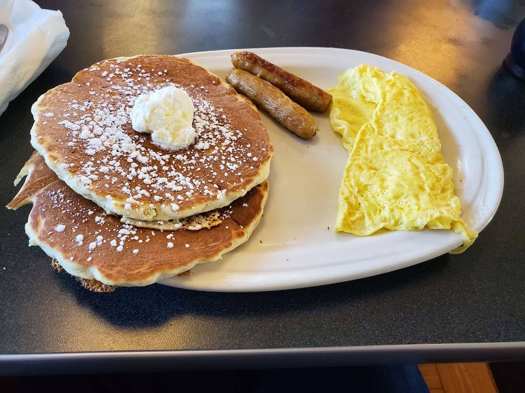 Friendlys | restaurant | 210 Highway 17 North, North Myrtle Beach, SC 29582, USA | 8432496665 OR +1 843-249-6665