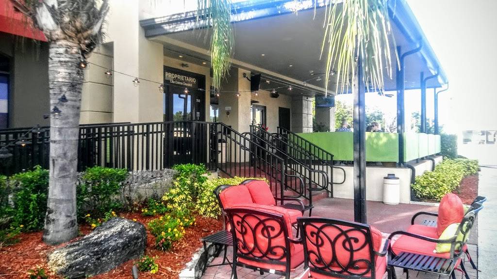 Carrabbas Italian Grill | restaurant | 700 N Dale Mabry Hwy, Tampa, FL 33609, USA | 8138754411 OR +1 813-875-4411