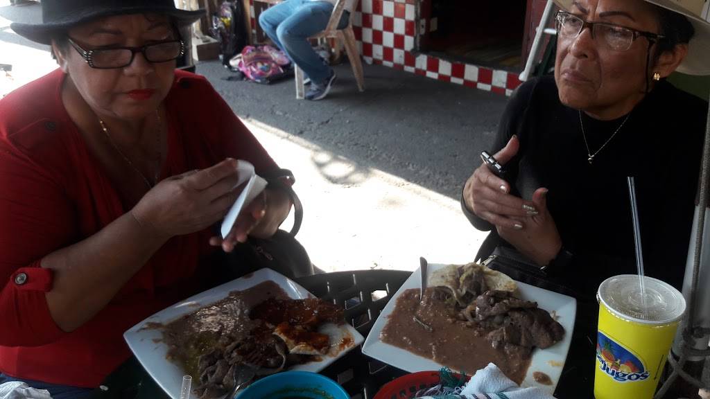 LONCHERIA Monserrat | restaurant | Calle Coahuila 7910, Centro, 22000 Tijuana, B.C., Mexico | 016646856241 OR +52 664 685 6241