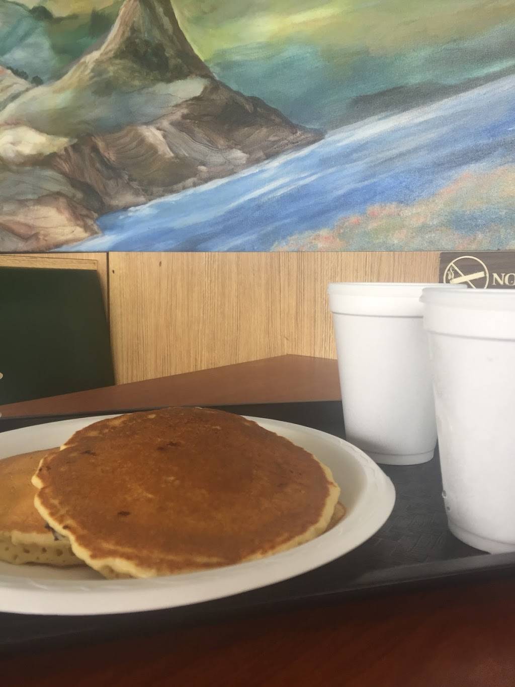 Clay Super Coney Island | restaurant | 1141 Clay St, Detroit, MI 48211, USA | 3138718300 OR +1 313-871-8300