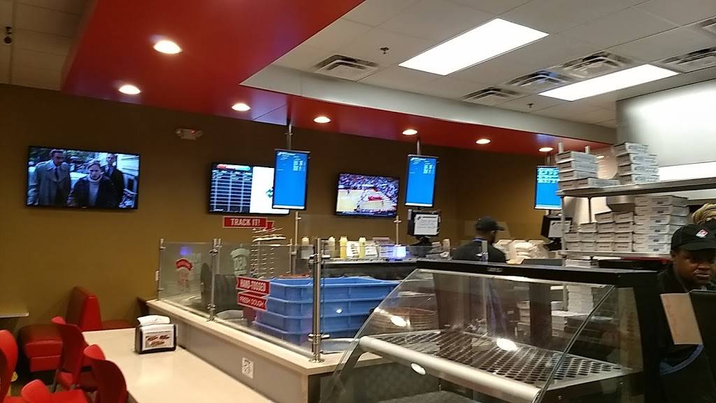 Dominos Pizza | meal delivery | 28 W 4th St, Cincinnati, OH 45202, USA | 5132414900 OR +1 513-241-4900