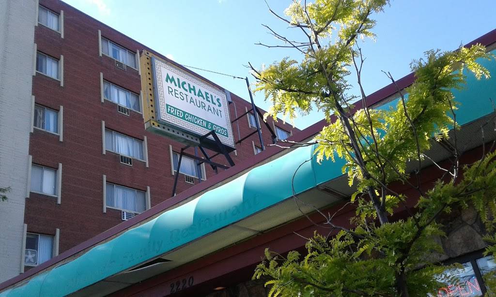 Michael’s Family Restaurant | restaurant | 2220 W Wisconsin Ave, Milwaukee, WI 53233, USA | 4143447333 OR +1 414-344-7333