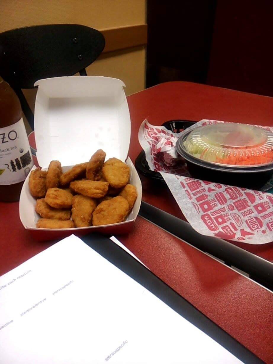 Jack in the Box | restaurant | 15001 Edwards St, Huntington Beach, CA 92647, USA | 7148940078 OR +1 714-894-0078