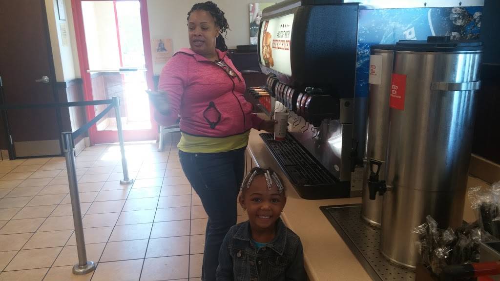 Arbys | restaurant | 1612 N Expy, Griffin, GA 30223, USA | 7702275482 OR +1 770-227-5482