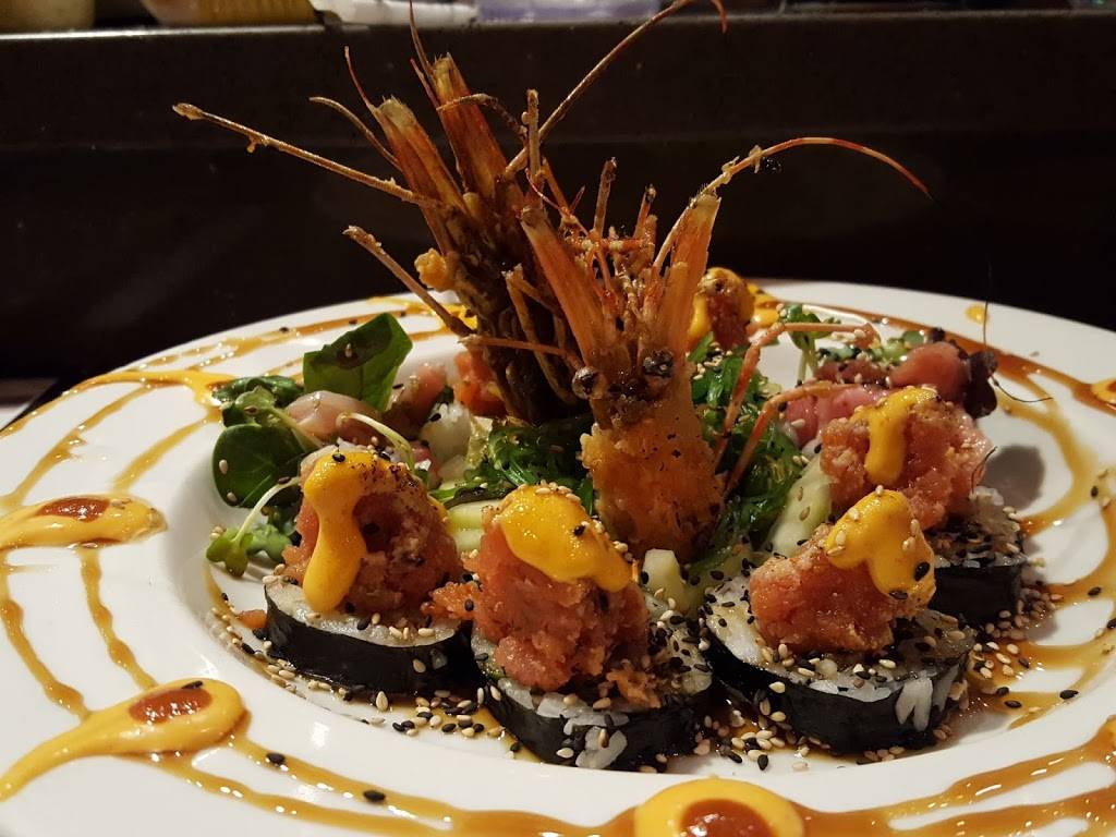 Flyin Fin Sushi | restaurant | 1727 S Catalina Ave, Redondo Beach, CA 90277, USA | 3103733718 OR +1 310-373-3718