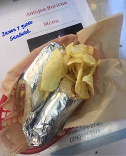 Antojos Boricua | restaurant | 5321 W Market St, Greensboro, NC 27409, USA | 7875752884 OR +1 787-575-2884