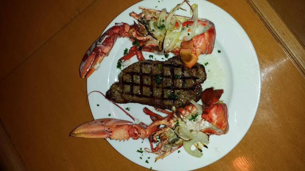 Valerios | restaurant | 12405 Mayfield Rd, Cleveland, OH 44106, USA | 2164218049 OR +1 216-421-8049