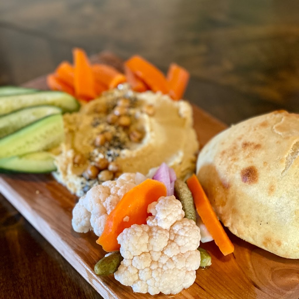 Freely Taproom & Kitchen | restaurant | 1730 E Warner Rd Suite 11, Tempe, AZ 85284, USA | 6029606001 OR +1 602-960-6001