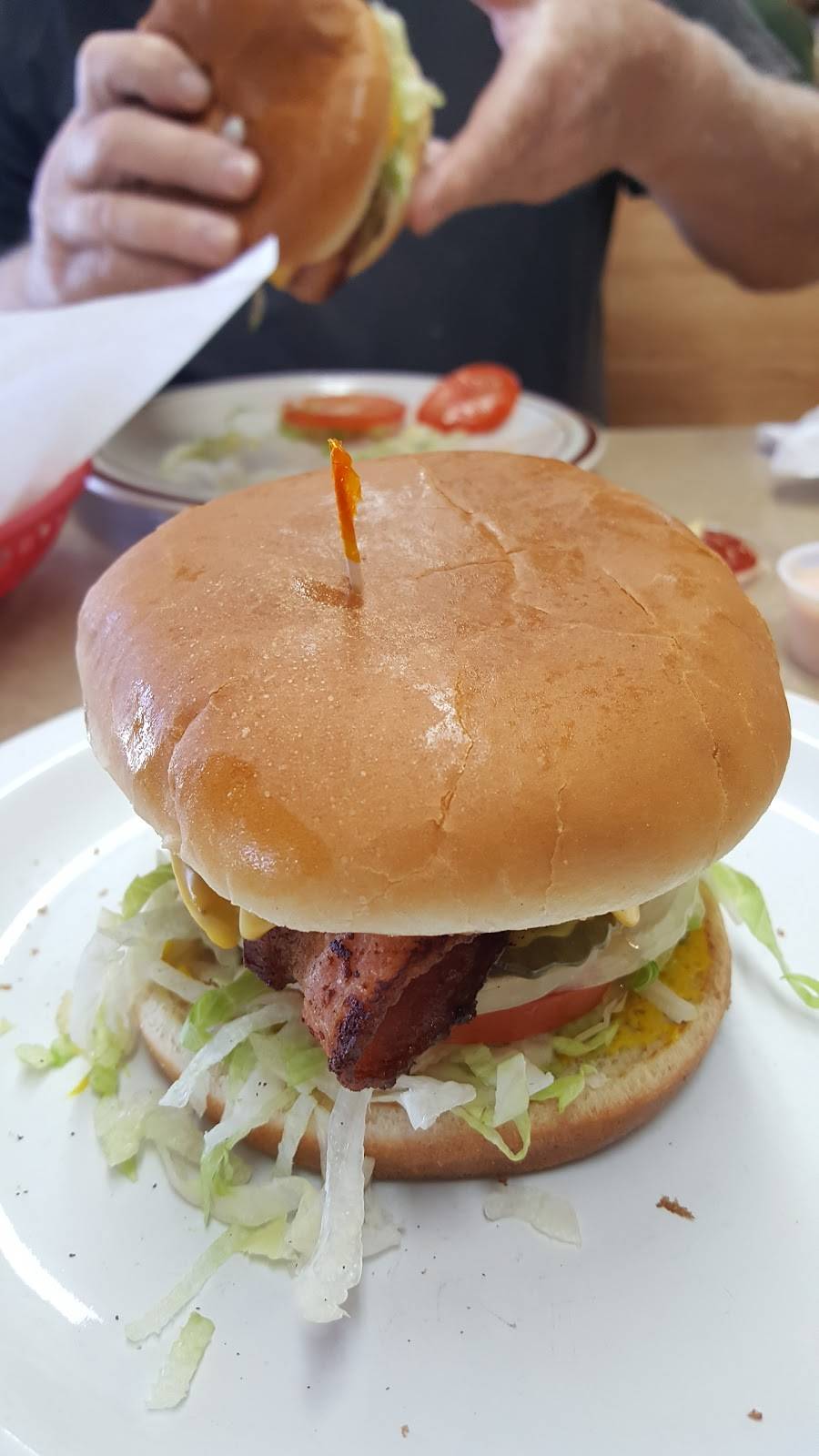 1/4 Lb Big Burger | restaurant | 3792 Pacheco Blvd, Martinez, CA 94553, USA | 9252289941 OR +1 925-228-9941