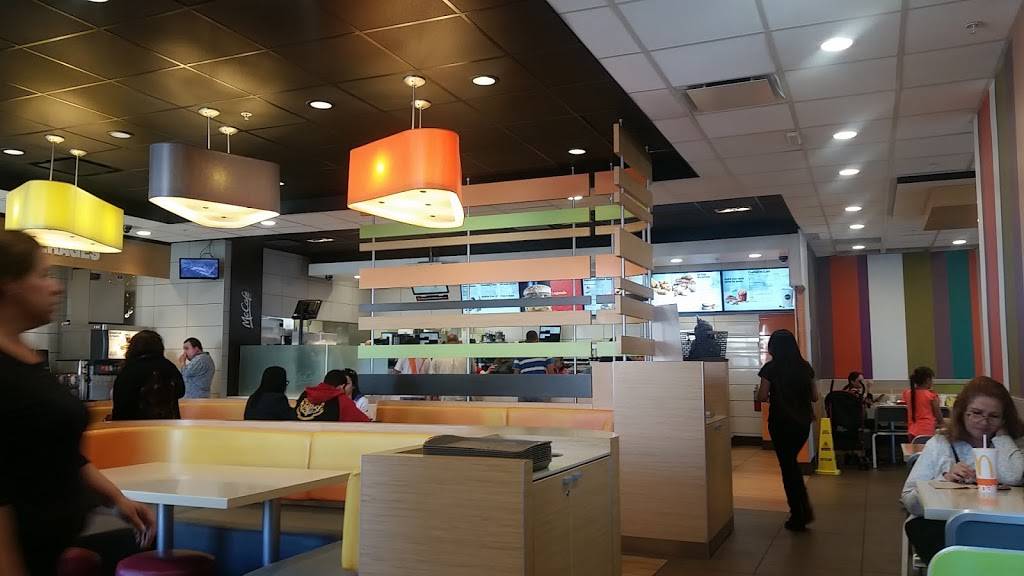 McDonalds | cafe | 3309 Tweedy Blvd, South Gate, CA 90280, USA | 3235671315 OR +1 323-567-1315
