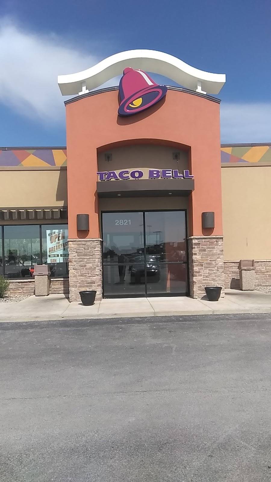Taco Bell | meal takeaway | 2821 E 81st Ave, Merrillville, IN 46410, USA | 2199477474 OR +1 219-947-7474