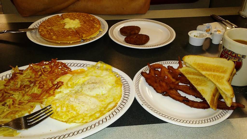 Waffle House | meal takeaway | 604 South Hwy 17 S, North Myrtle Beach, SC 29582, USA | 8432723855 OR +1 843-272-3855