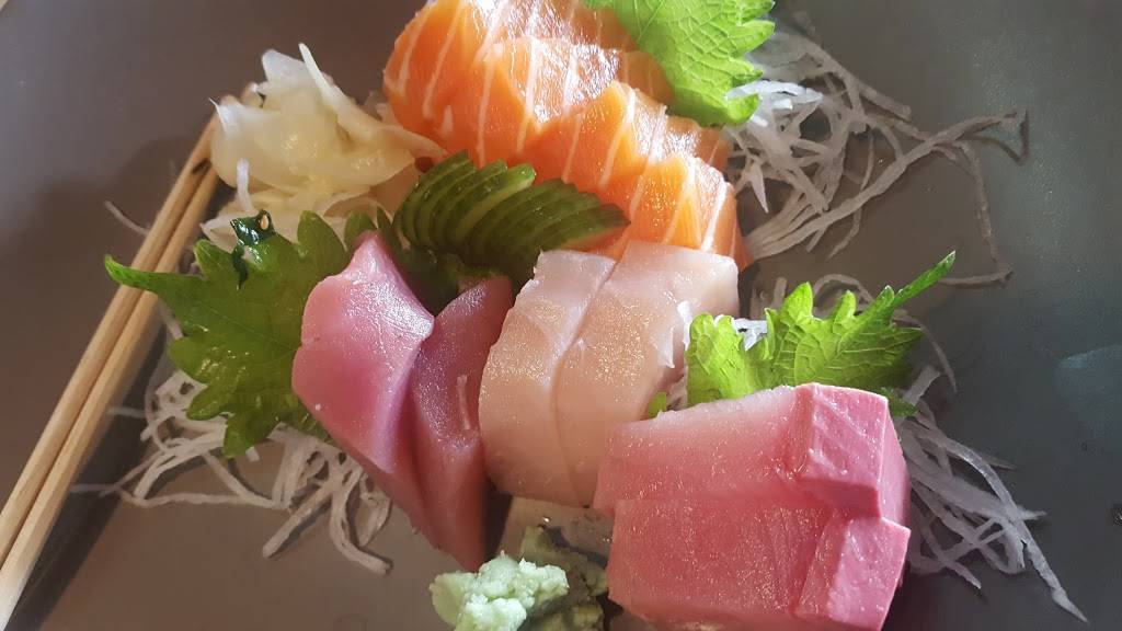 Sakura Sushi Bar & Grill | restaurant | 2408 Santa Clara Ave, Alameda, CA 94501, USA | 5107499988 OR +1 510-749-9988