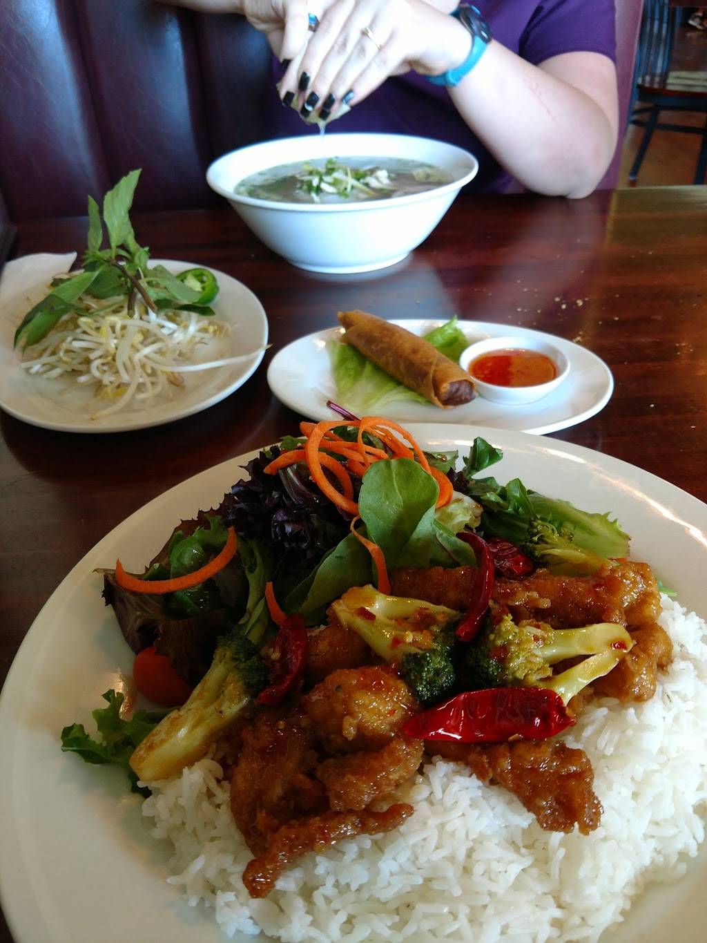 YaYa Cafe | restaurant | 3706 Guadalupe St Suite B, Austin, TX 78705, USA | 5122972612 OR +1 512-297-2612