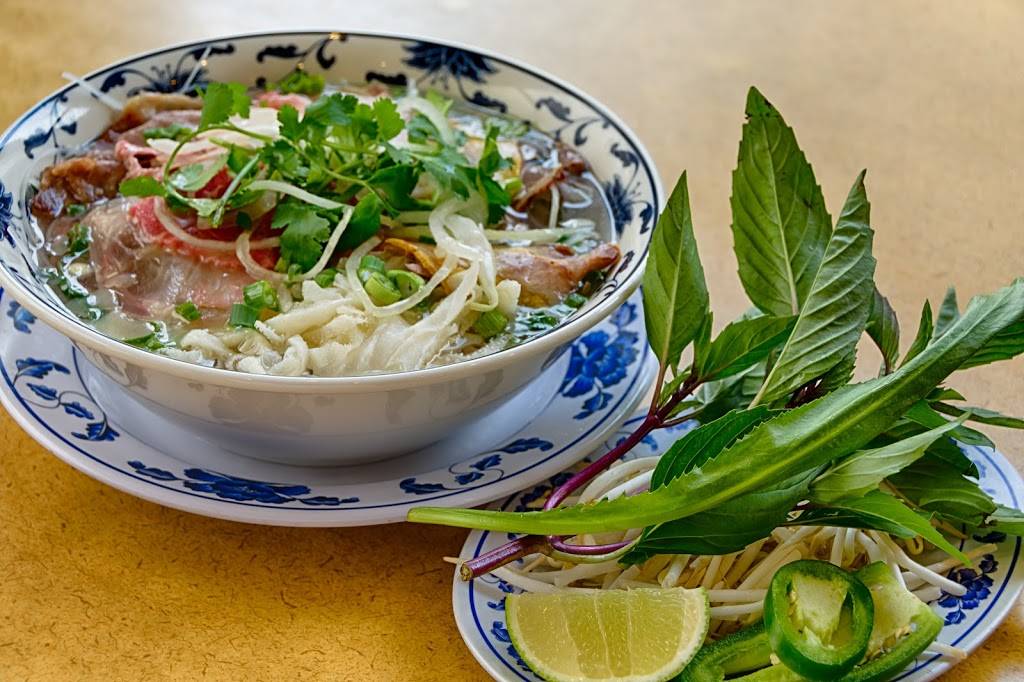 Pho Hoang Express | restaurant | 16425 Bernardo Center Dr, San Diego, CA 92128, USA | 8586137777 OR +1 858-613-7777