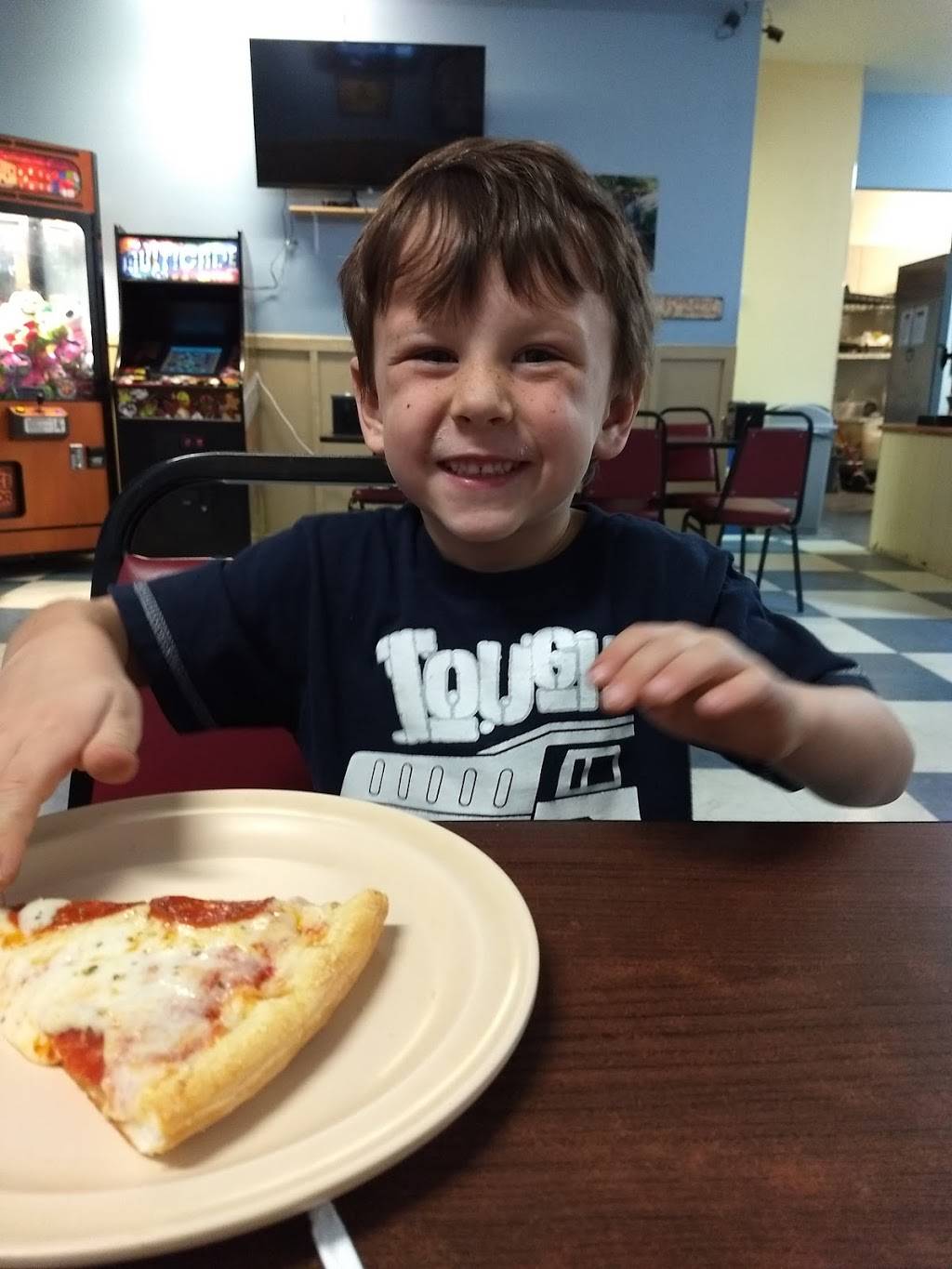 Coast 2 Coast Pizza | meal takeaway | 35335 CA-41, Coarsegold, CA 93614, USA | 5596834653 OR +1 559-683-4653