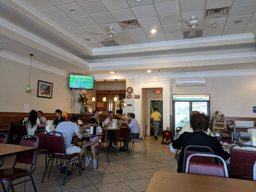 Pho Hoang Restaurant | restaurant | 13830 Lee Hwy #9, Centreville, VA 20120, USA | 7038303301 OR +1 703-830-3301