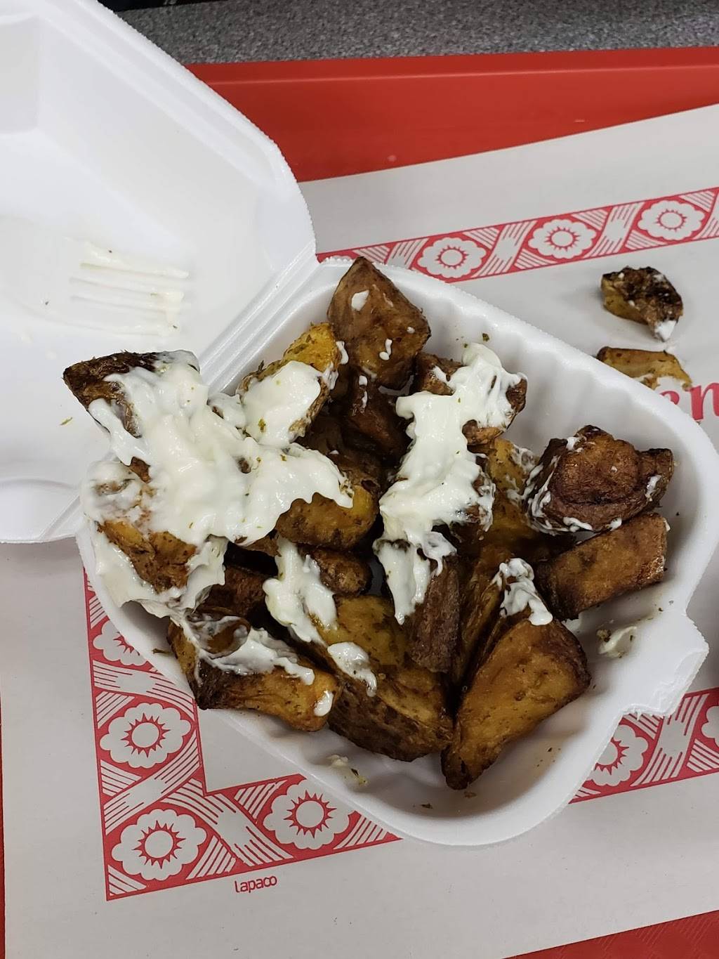 Shawarma Léoni | restaurant | 425 Boulevard la Vérendrye E, Gatineau, QC J8R 2W8, Canada | 8196636006 OR +1 819-663-6006