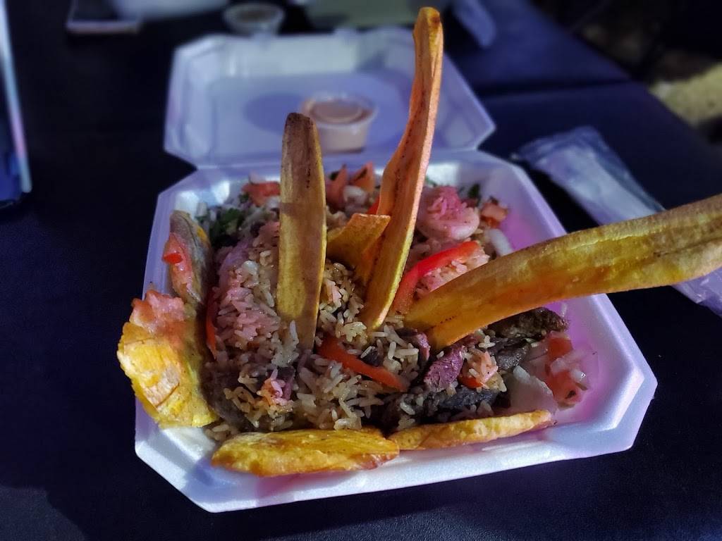 Boricua Seafood y Algo Mas | restaurant | 7330 Narcoossee Rd, Orlando, FL 32822, USA | 4072234647 OR +1 407-223-4647