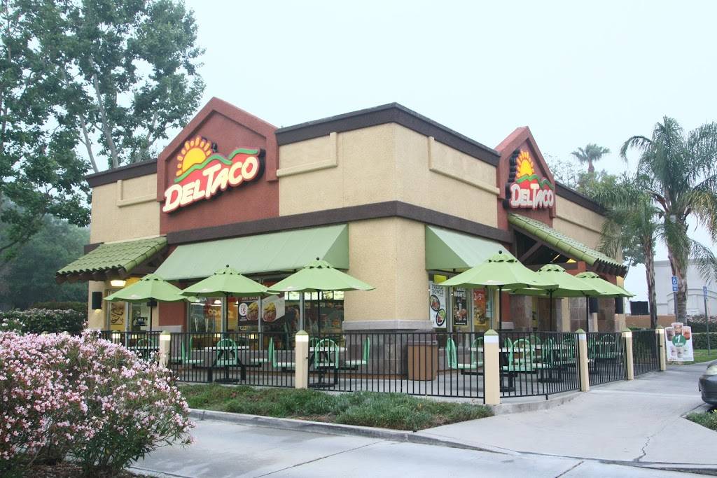 Del Taco | meal takeaway | 24909 Pico Canyon Rd, Stevenson Ranch, CA 91381, USA | 6612556098 OR +1 661-255-6098