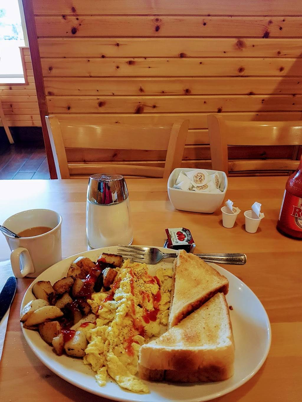 Sunset Grill | restaurant | 509 Bayfield St, Barrie, ON L4M 4Z8, Canada | 7057343553 OR +1 705-734-3553