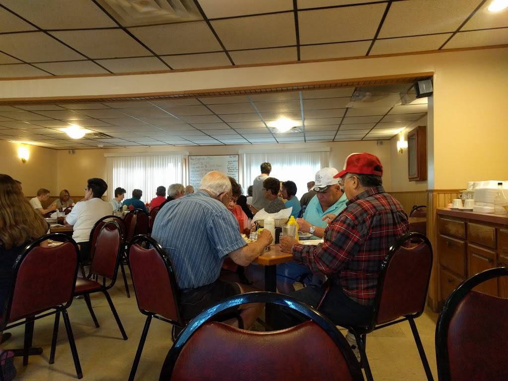 Three Star Family Restaurant | restaurant | 10770 Main St, North Collins, NY 14111, USA | 7163373872 OR +1 716-337-3872