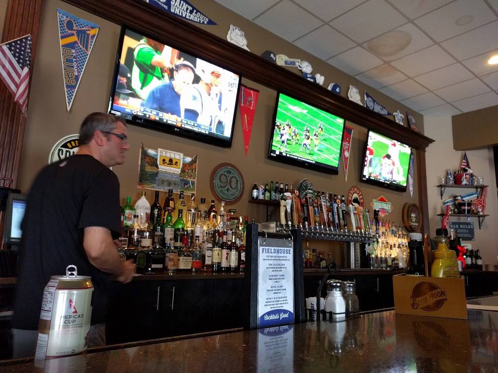 Fieldhouse Pub and Grill | restaurant | 510 N Theresa Ave, St. Louis, MO 63103, USA | 3142890311 OR +1 314-289-0311