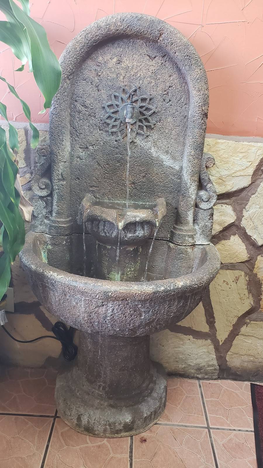 Long John Silvers | restaurant | 1309 N Keller Dr, Effingham, IL 62401, USA | 2173477553 OR +1 217-347-7553