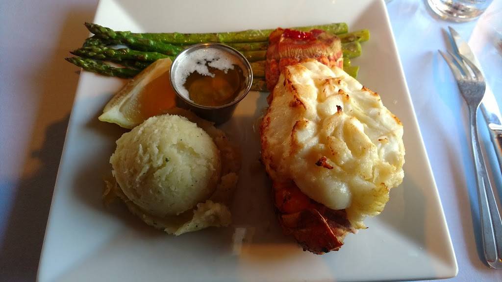 Manta Rey Restaurant | restaurant | 9240 Castillo Dr, San Simeon, CA 93452, USA | 8059241032 OR +1 805-924-1032