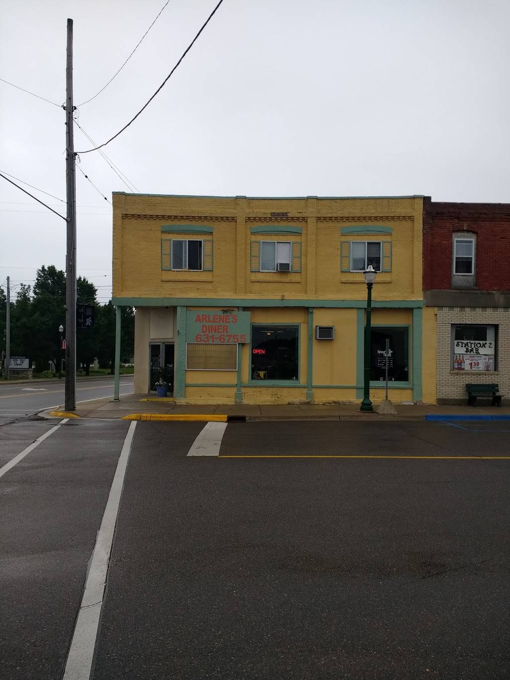Arlenes Diner | restaurant | 101 W Main St, Otisville, MI 48463, USA | 8106316755 OR +1 810-631-6755