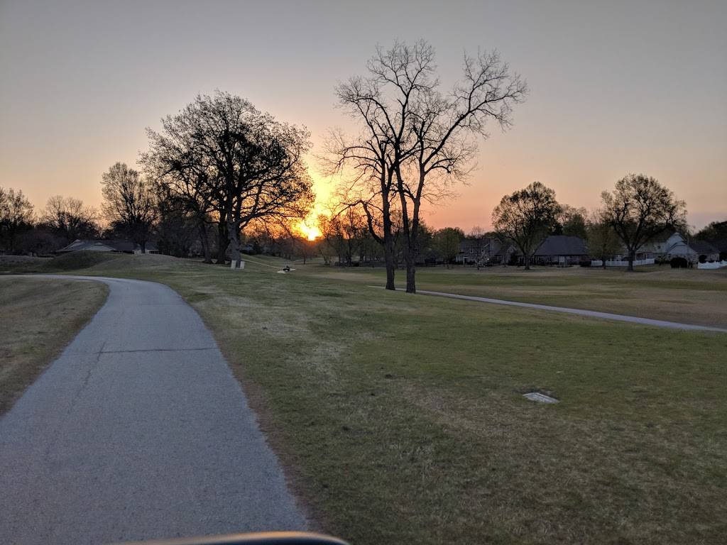 The Club at Indian Springs | restaurant | 16006 East 131st St S, Broken Arrow, OK 74011, USA | 9184557431 OR +1 918-455-7431