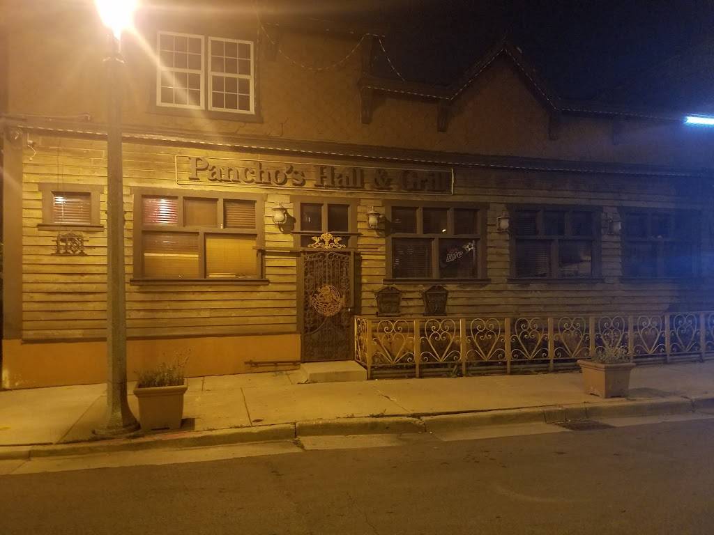 Panchos Hall & Grill | restaurant | 1701 W Lincoln Ave, Milwaukee, WI 53215, USA | 4143169705 OR +1 414-316-9705
