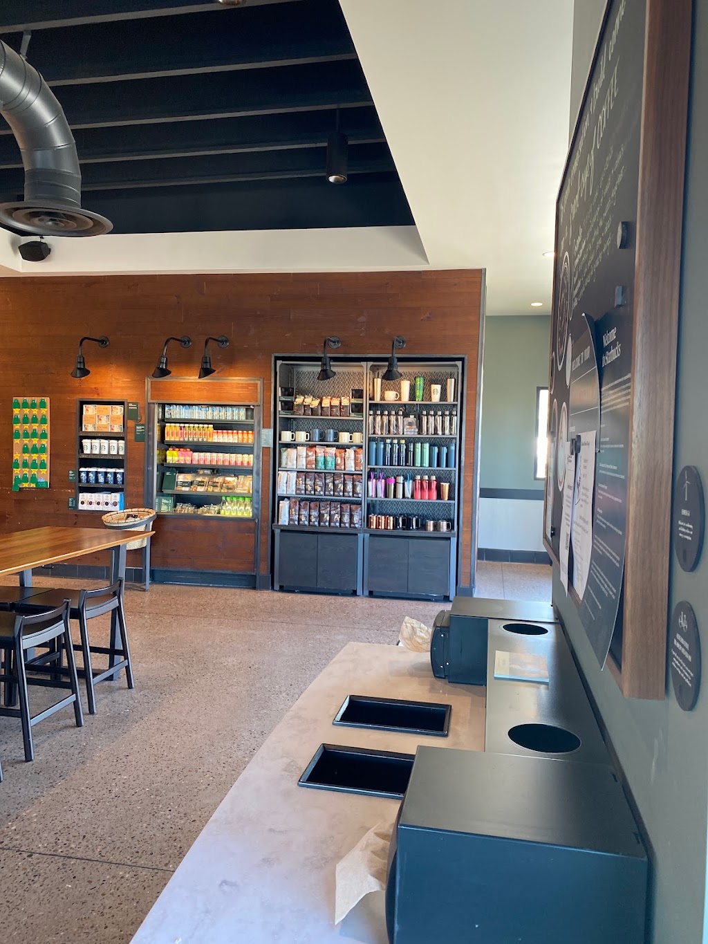 Starbucks | cafe | 700 Juan Tabo Blvd NE, Albuquerque, NM 87123, USA | 5052256756 OR +1 505-225-6756