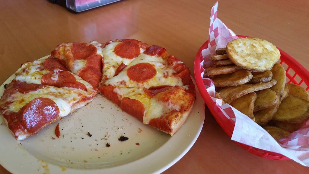 Shakeys Pizza Parlor | restaurant | 5536 Philadelphia St, Chino, CA 91710, USA | 9095480200 OR +1 909-548-0200