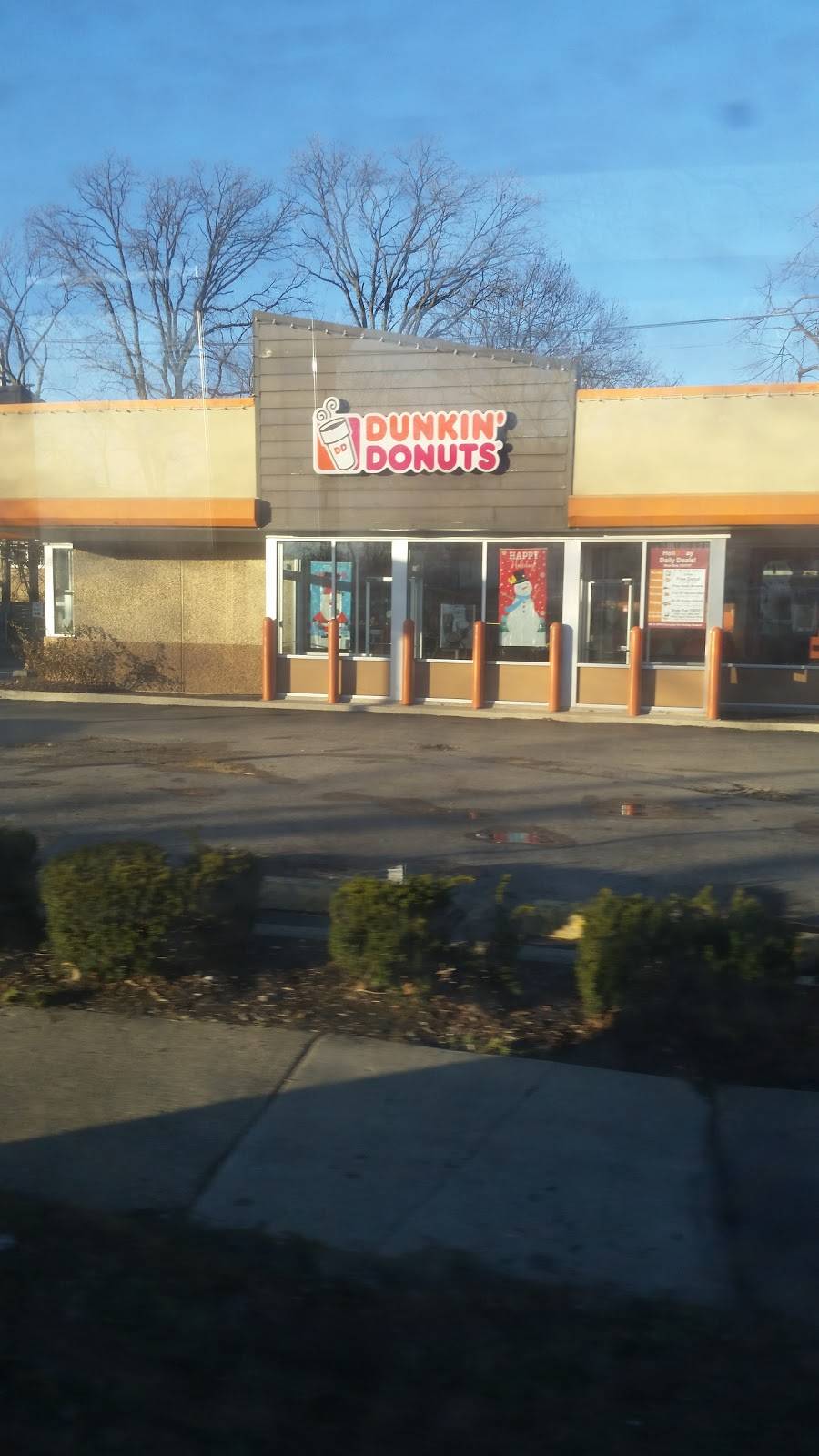 Dunkin Donuts | cafe | 3900 Dempster Street, Skokie, IL 60076, USA | 8476737099 OR +1 847-673-7099