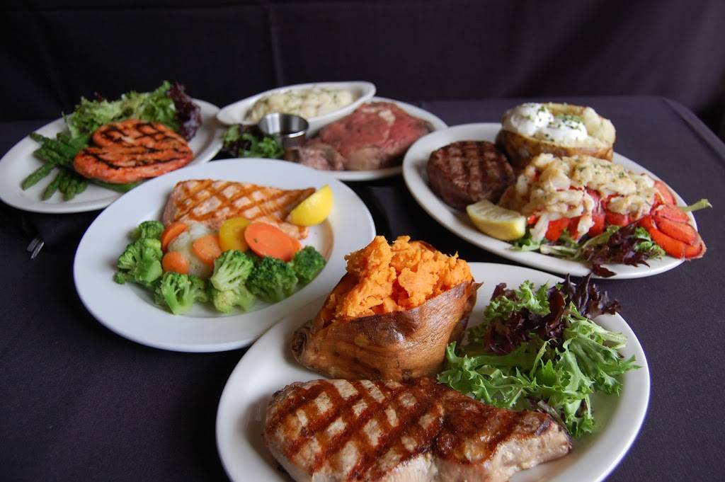 Beefeaters | restaurant | 672 SW Broad St, Southern Pines, NC 28387, USA | 9106925550 OR +1 910-692-5550