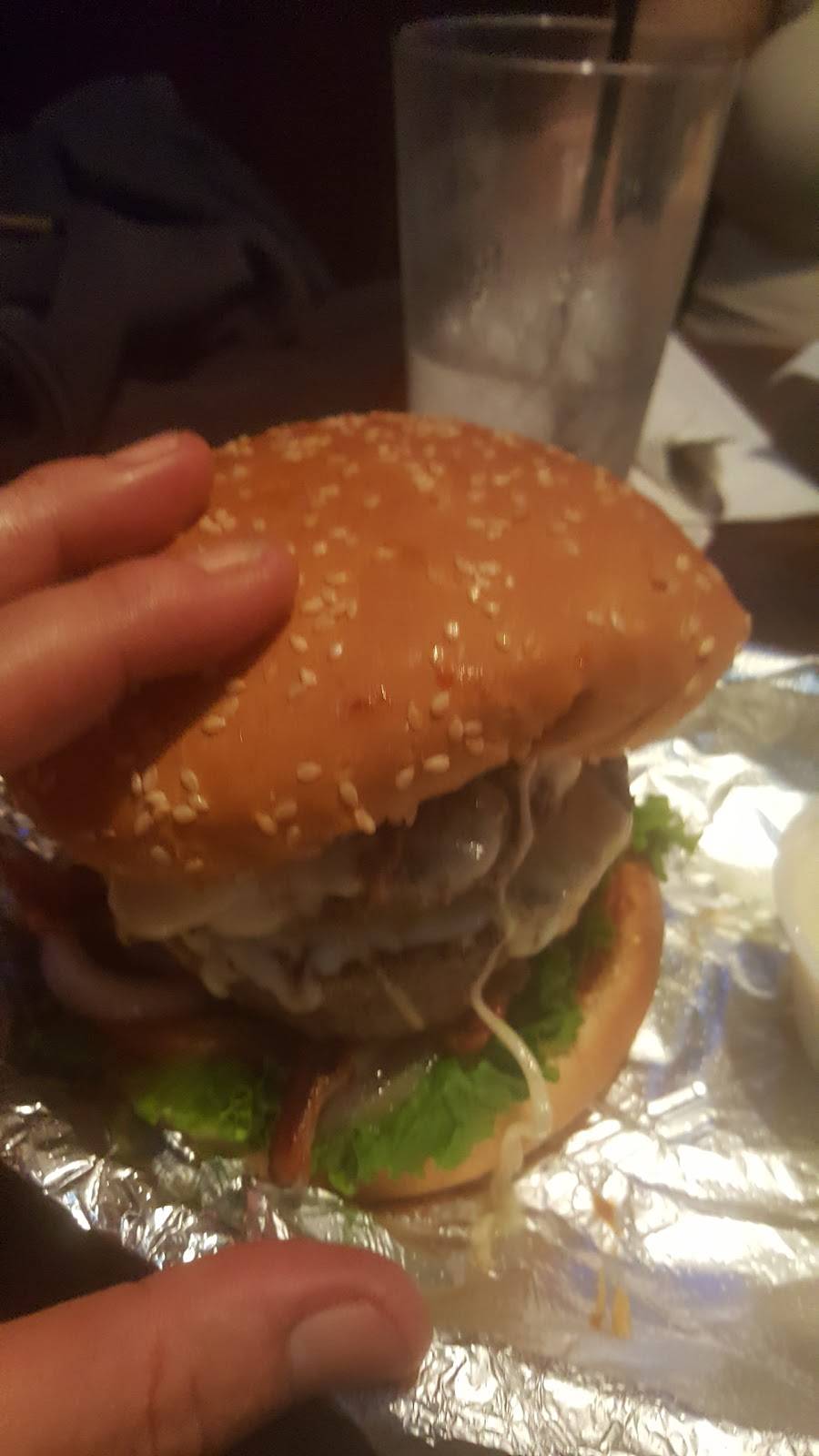 Wagon Wheel Pub | restaurant | 8761 Snow Rd, Parma, OH 44130, USA | 4408845200 OR +1 440-884-5200