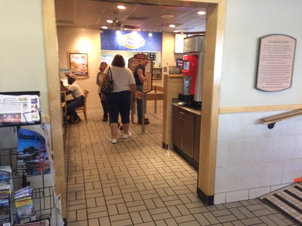 Dairy Queen Grill & Chill | restaurant | 80 Blue Heron Drive, Ridgeland, SC 29936, USA | 8437262195 OR +1 843-726-2195