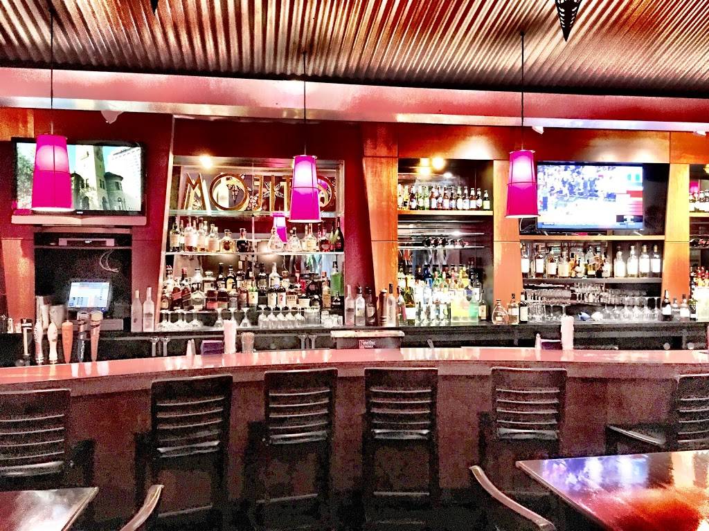 Naked Fish | restaurant | 455 Totten Pond Rd, Waltham, MA 02451, USA | 7816840500 OR +1 781-684-0500