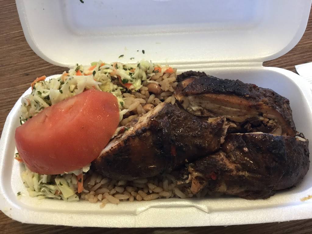 Caribbean Splash | restaurant | 2414 Eglinton Ave E, Scarborough, ON M1K 2P3, Canada | 4167522555 OR +1 416-752-2555