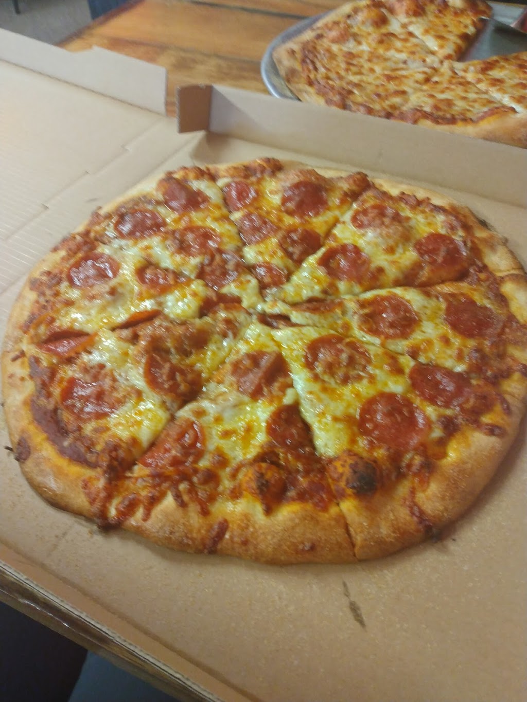 L Cs Pizza & Subs | restaurant | 901 FL-20, Freeport, FL 32439, USA | 8508352122 OR +1 850-835-2122