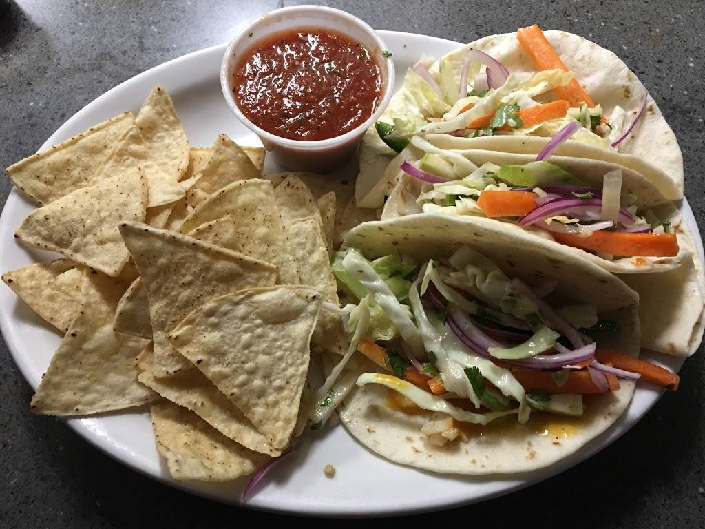 Shakespeares Pub And Grill | restaurant | 819 S 1st Ave, Iowa City, IA 52245, USA | 3193377275 OR +1 319-337-7275