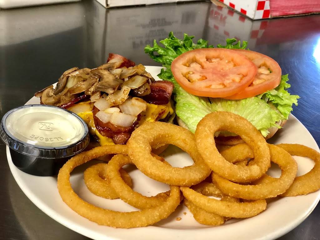 Morning Glory Restaurant | restaurant | 7502 WI-42, Sturgeon Bay, WI 54235, USA | 9207435355 OR +1 920-743-5355