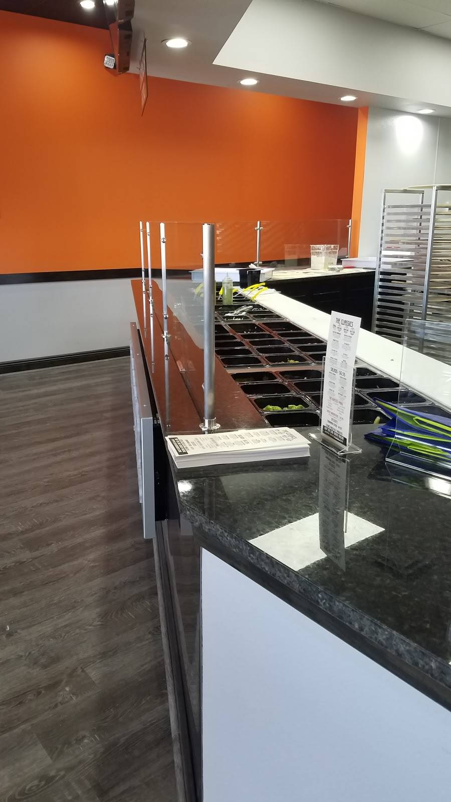 1000 Degrees Pizza Salad Wings | restaurant | 11194 Spring Hill Dr, Spring Hill, FL 34609, USA | 3525565807 OR +1 352-556-5807